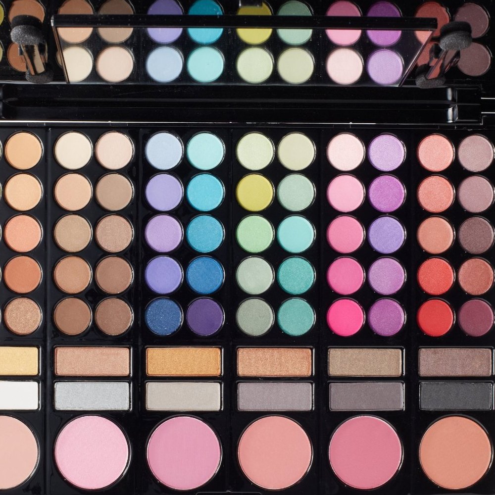 SHANY-Professional-Makeup-Kit-78-Color_2.png
